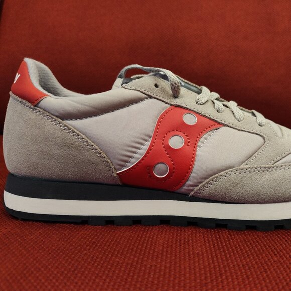 Saucony Jazz Original Dove / Red size 11 men's unworn Excellent Condition - Picture 1 of 7